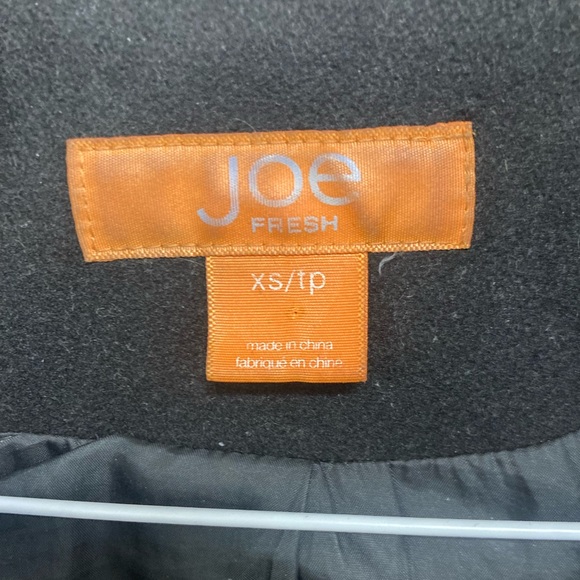 Women’s Joe Fresh black wool/poly pea coat - Picture 4 of 5